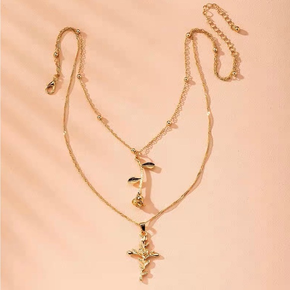 Necklace - Picture 4 of 6